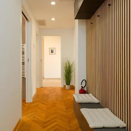 Apartamento Ponterosso Center Luxury Fastfibra *